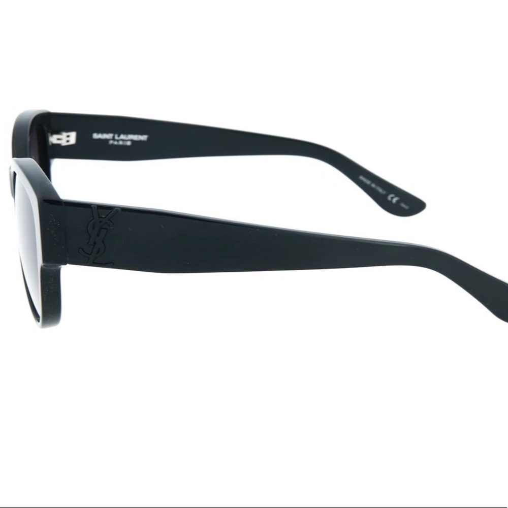 *SOLD* on ♏️erc - SAINT LAURENT SUNGLASSES - Picture 2 of 12